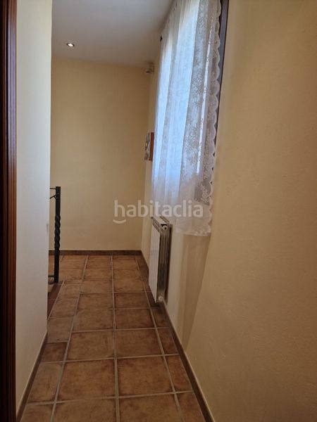 Foto b70240c3-c133-4dcc-8c22-f2b8556d95b8. Masia amb xemeneia calefacció aparcament piscina a Preixens