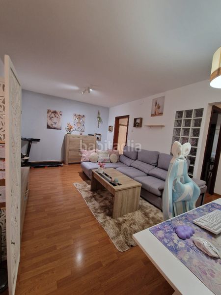 Foto 034bf1e9-723b-4a16-a43d-460645125e25. Pis amb calefacció a Turó de la Peira Barcelona