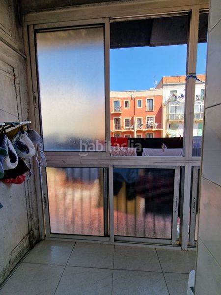 Foto 469542bc-21ce-405c-99d2-6e9fb0f4204a. Pis a Raval Barcelona