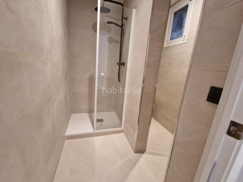 Foto cbf12eab-478d-4700-bb7e-b26824b7dc3f. Local comercial a Porta Barcelona