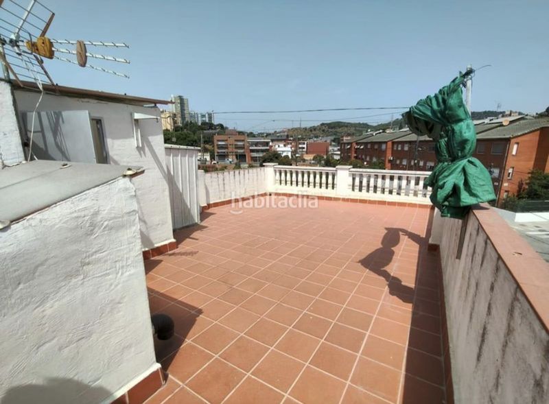 Foto 03991f11-f84f-43cb-9b6d-238959439d4e. Casa amb calefacció a Vallbona Barcelona