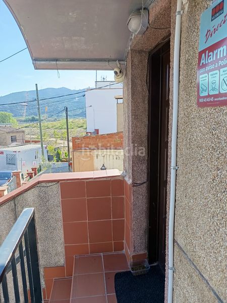 Foto 08f41e8b-67b5-439f-848d-517b9a2e92bd. Casa amb calefacció a Vallbona Barcelona