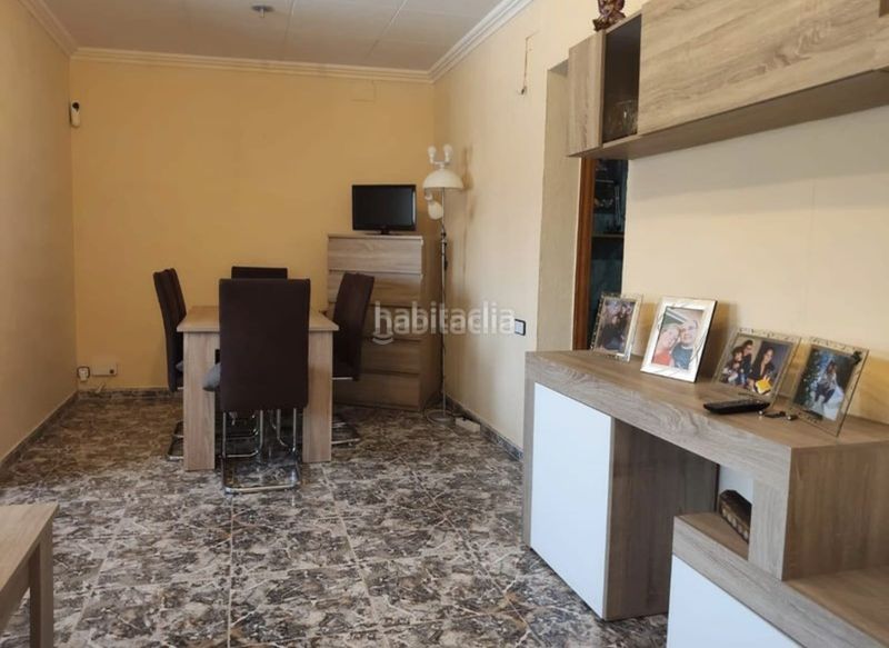 Foto 91b1673b-22a0-4477-a1ce-0bd2cdcb7e59. Casa amb calefacció a Vallbona Barcelona