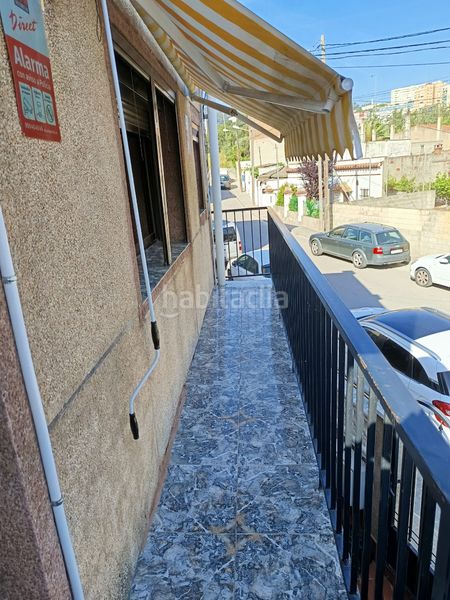 Foto e8206504-0fd3-421c-b099-282d8e4ba4ef. Casa amb calefacció a Vallbona Barcelona