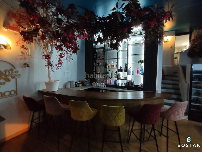 Foto 0661e267-2b43-44b0-a1d4-a469c51a2f99. Alquiler local comercial local de hostelería en alquiler en abando, zona mazarredo, salida de humos en Bilbao