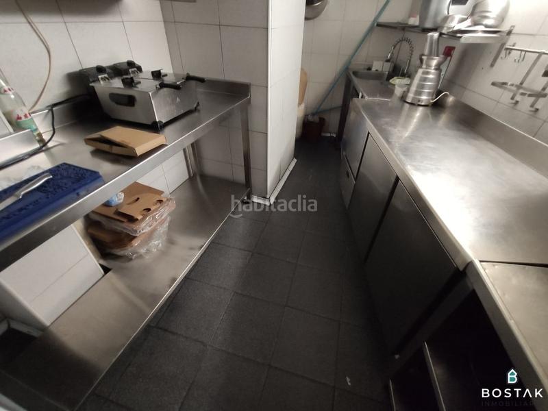 Foto 5a1805c5-5298-4a18-ad67-2dce22d20ada. Alquiler local comercial local de hostelería en alquiler en abando, zona mazarredo, salida de humos en Bilbao