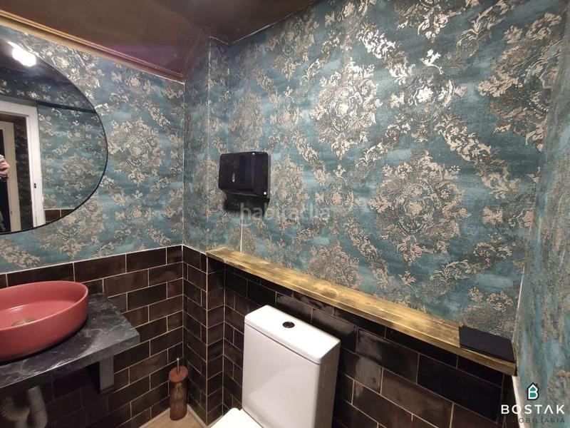 Foto e451960b-7955-4580-b7b5-ae444ff29524. Alquiler local comercial local de hostelería en alquiler en abando, zona mazarredo, salida de humos en Bilbao