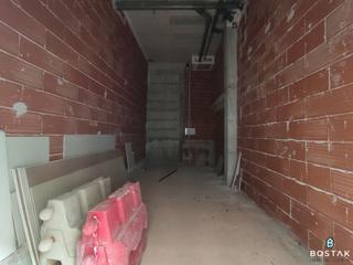 Lloguer Local Comercial a Zabala. Local alquiler en zabala, reciente construcción
