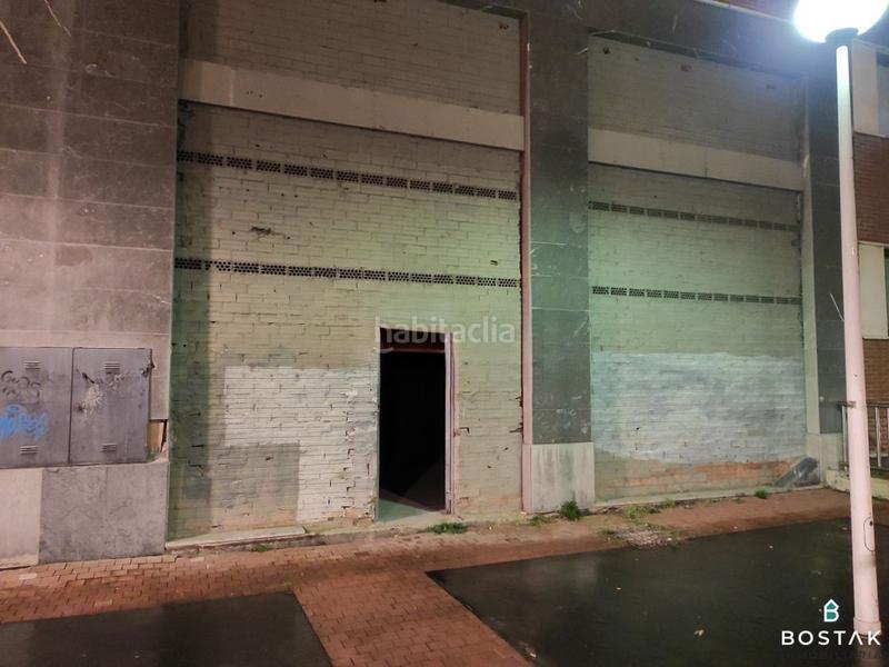 Foto 4e2cc47e-4b0a-48aa-808c-e71852f015e6. Lloguer local comercial a Miribilla Bilbao