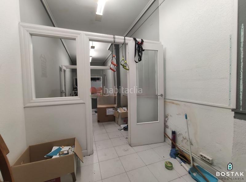 Foto 9392a2c2-6f85-46a8-aac4-ea43857c800c. Locale commerciale in Zabalburu Bilbao