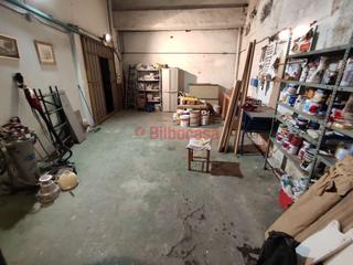 Local Comercial a Santutxu-Basarrate. Local venta en atxuri, final de la calle santutxu