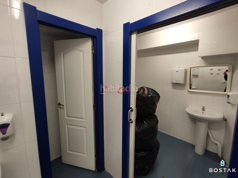 Foto ad5f06ef-53f9-48f4-89d9-e3adcc0f40b4. Local commercial dans Atxuri Bilbao