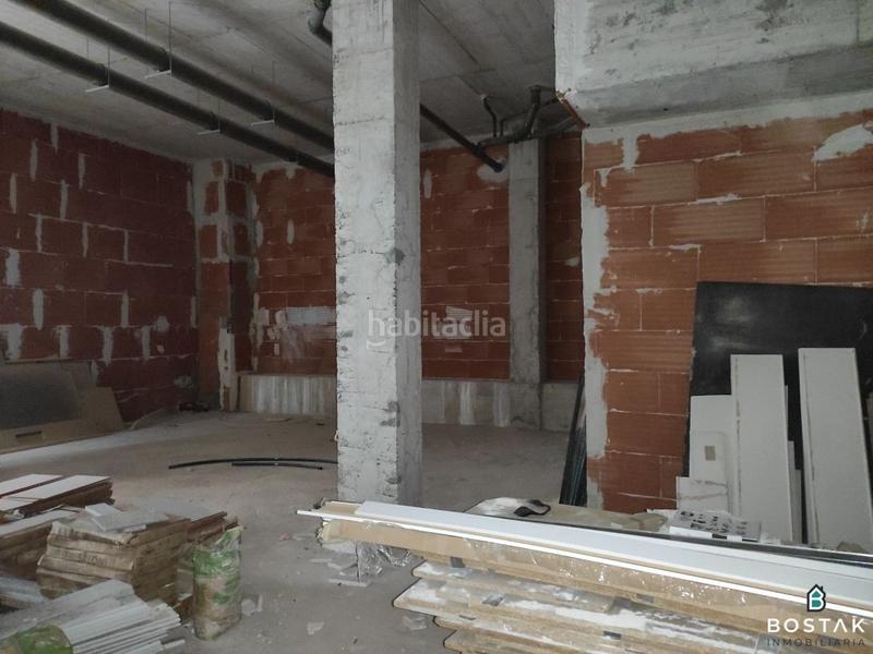 Foto dc9bbbb3-ff0d-4772-a13b-80534ed6886d. Alquiler local comercial local alquiler en Zabala, reciente construcción en Bilbao