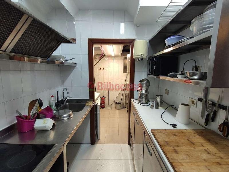 Foto d19d955e-323c-42c3-bee7-9ad6e0954187. Alquiler local comercial local de hostelería en alquiler en miribilla, zona martín barua picaza en Bilbao