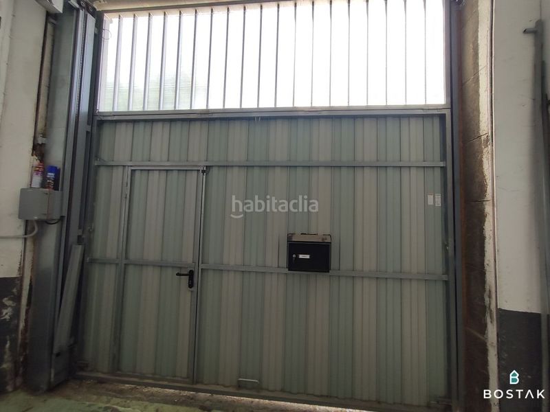 Foto 5d8dfdd5-85b9-4743-9feb-9318bdfa3d5f. Local comercial a Atxuri Bilbao