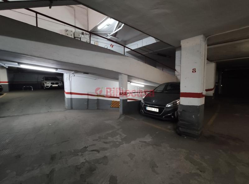 Foto f44e5682-7d83-4d8c-baea-1ec532aac868. Location parking voiture dans Plaza Circular Bilbao