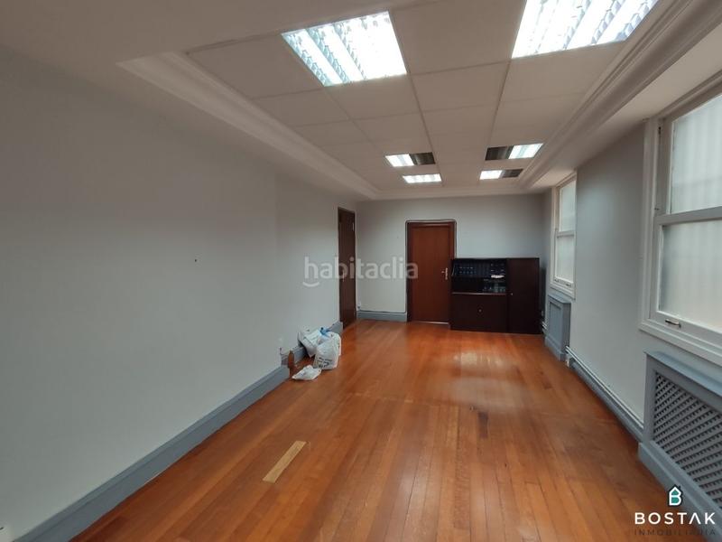 Foto 2318a5c6-c747-4d44-80c6-e8a70c7d3493. Location bureau avec chauffage dans Zabalburu Bilbao