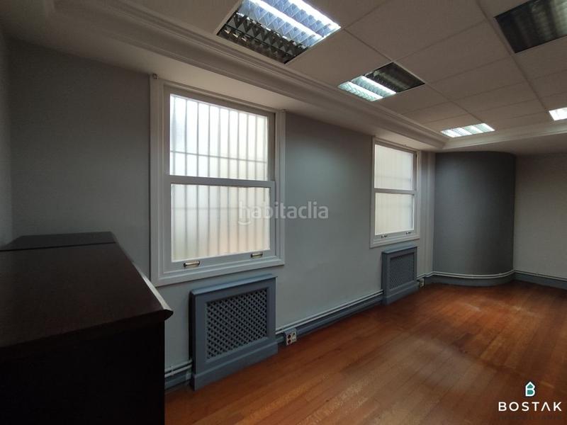 Foto 5c46b489-230f-4657-a944-239fc1f2ebff. Rent office space with heating in Zabalburu Bilbao