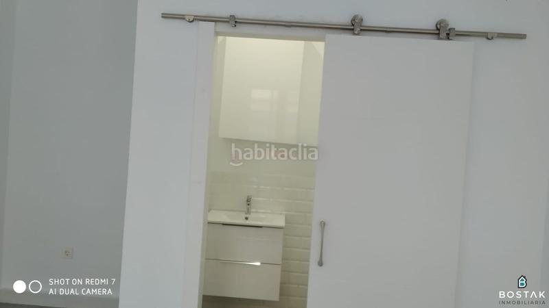 Foto 98c134a9-f19e-4b56-b5b3-6cb9159777d6. Local commercial dans Ametzola Bilbao