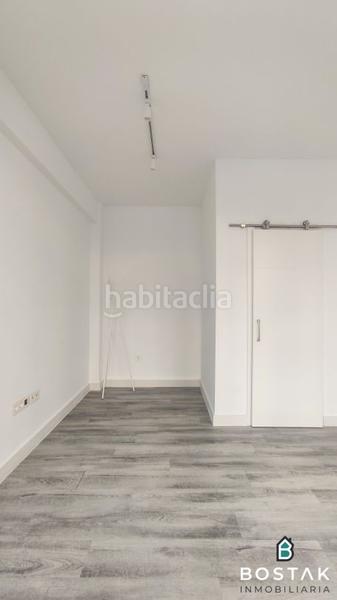 Foto f9ddc3b4-a3f7-4f45-bb1d-25965a5a3e82. Local commercial dans Ametzola Bilbao