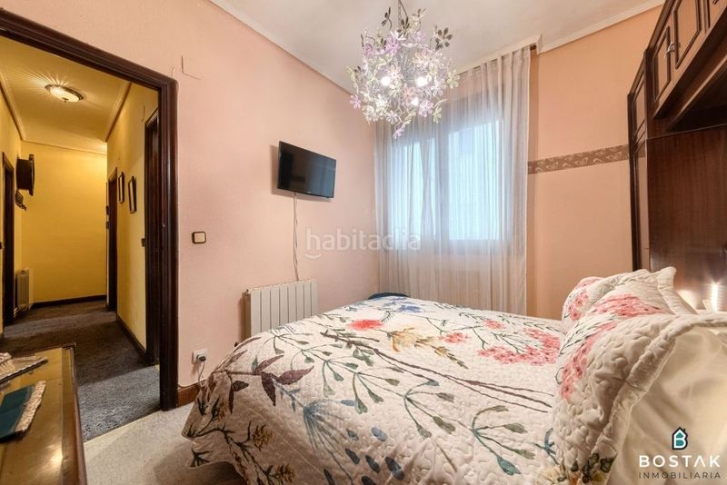 Foto 2d6ae66d-f5e7-49e9-92a5-65202cd94c6a. Rent flat with heating in Solokoetxe Bilbao