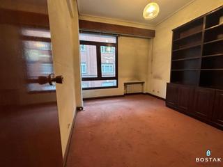 Appartamento in Alhóndiga. Piso en venta en telesforo aranzadi