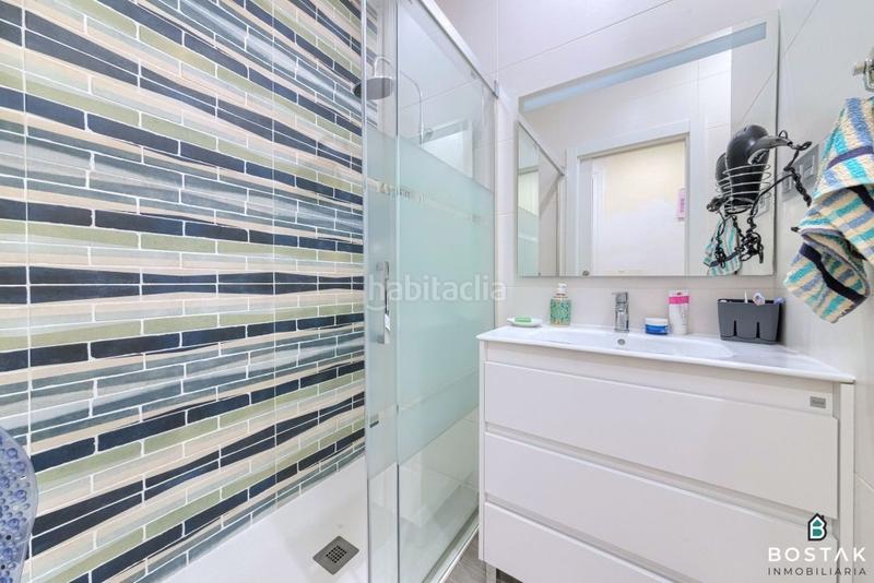 Foto 0a1f0671-7217-4421-abdc-1ce3fe4a57d9. Piso  en venta la vieja, balcón en Bilbao la vieja Bilbao