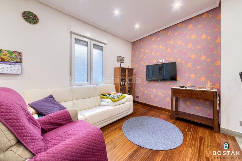 Foto 1a560c30-ffda-4b03-961a-710034373f82. Piso  en venta la vieja, balcón en Bilbao la vieja Bilbao