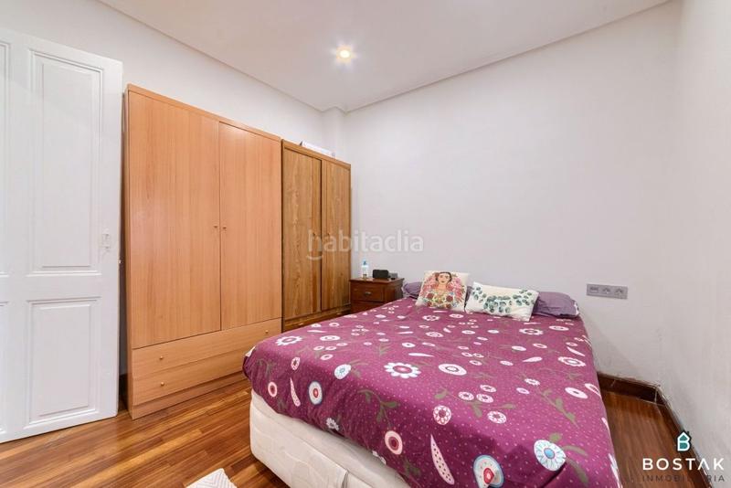 Foto 723d675d-44b2-40f0-94cd-0b6dec689bdc. Piso  en venta la vieja, balcón en Bilbao la vieja Bilbao