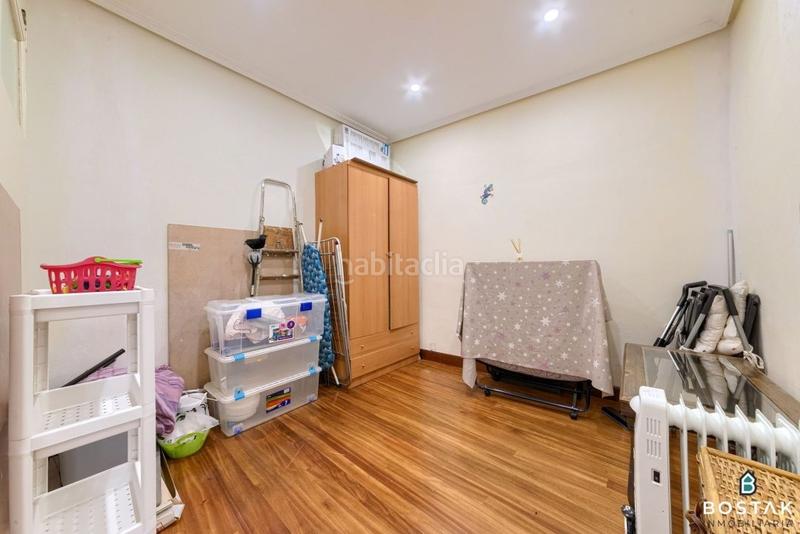 Foto a491bdfd-0168-4264-a260-996609b95824. Piso  en venta la vieja, balcón en Bilbao la vieja Bilbao