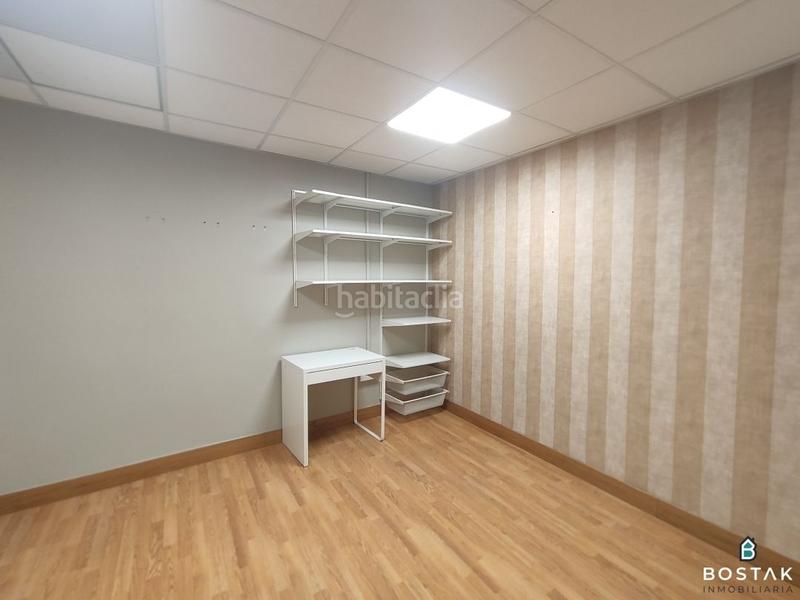 Foto da74fb77-7055-4890-8082-0b3a6e336c4b. Location bureau avec chauffage dans Plaza Circular Bilbao