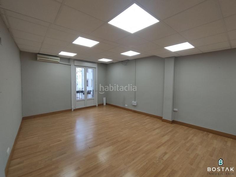 Foto b7eef18a-b76f-478a-a5e3-9a720799ce06. Miete büro mit heizung in Plaza Circular Bilbao