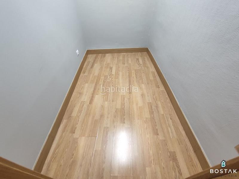 Foto 9d86eefa-4e14-41a0-aae4-ce5367a966f3. Rent office space with heating in Plaza Circular Bilbao