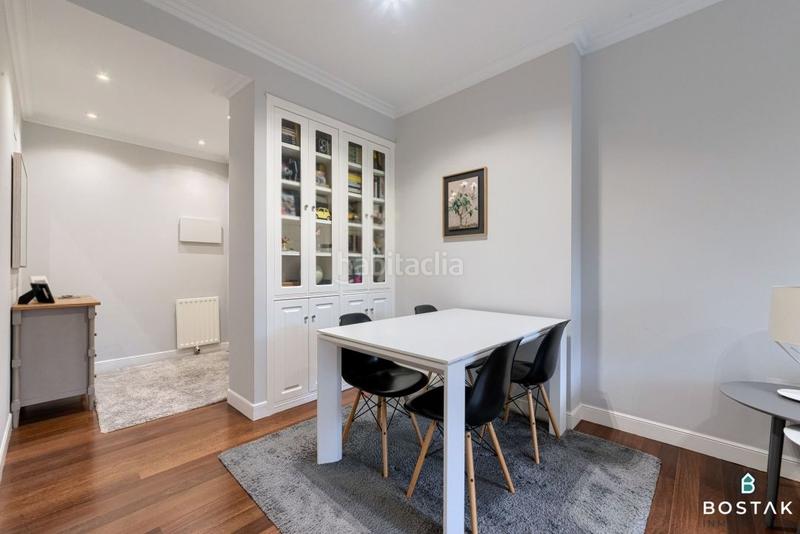 Foto 1baa7e0a-d902-4eea-bb4c-f7cce34ab79f. Pis amb calefacció aparcament a Albia Bilbao