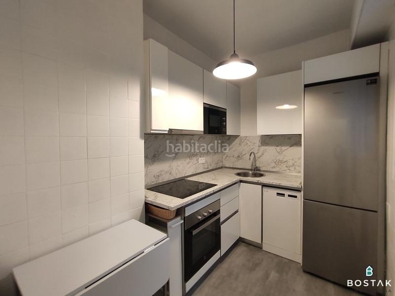 Foto 3d9b9628-81fe-4624-8b45-d7a879ccd78b. Affitto appartamento con riscaldamento in Casco Viejo Bilbao