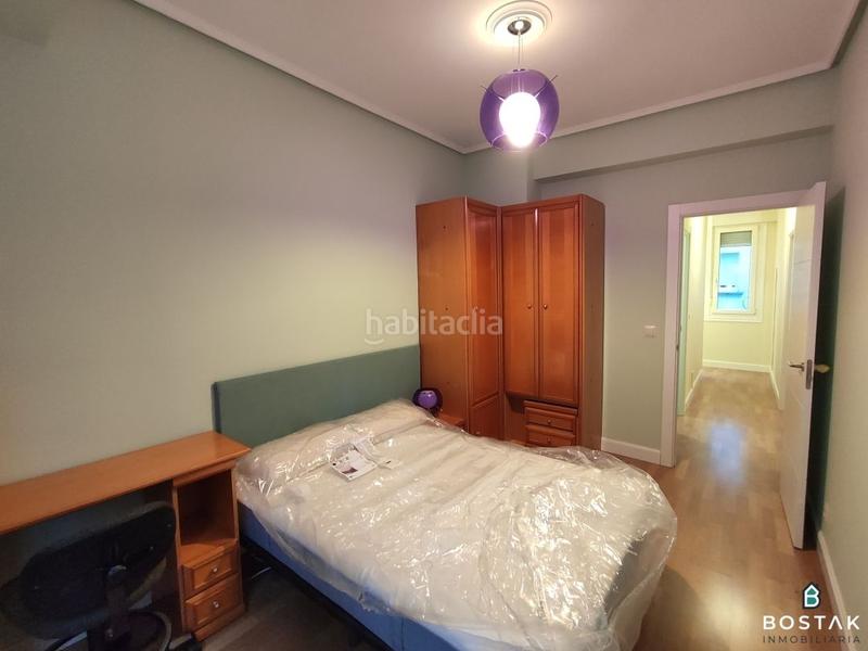Foto 9f77f0fd-255f-4058-86f3-f41ad8e1a9f0. Rent flat with heating in Casco Viejo Bilbao