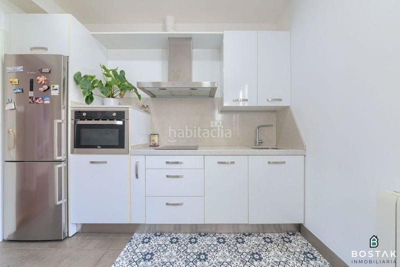 Foto 0bff207a-555d-4dda-89eb-4a9e68b75167. Flat with heating in Begoña Bilbao