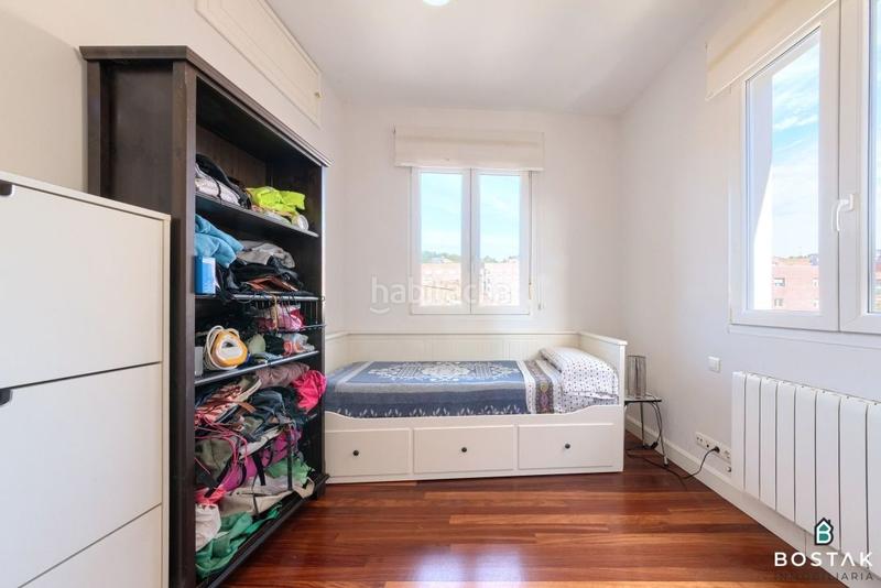 Foto 3fa8ca32-f1ce-484e-ba2f-b8a49299d084. Flat with heating in Begoña Bilbao