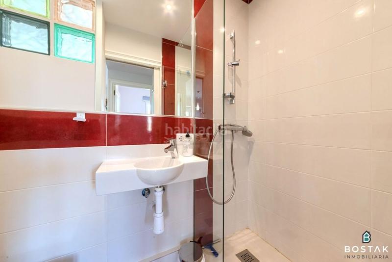 Foto 48d5f986-048a-475c-aa86-b1bb02f8eda1. Flat with heating in Begoña Bilbao