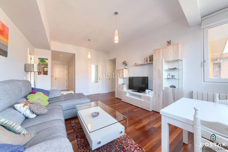 Foto 966ccf28-ebbb-4f1d-b0a6-30be7fc1a020. Flat with heating in Begoña Bilbao