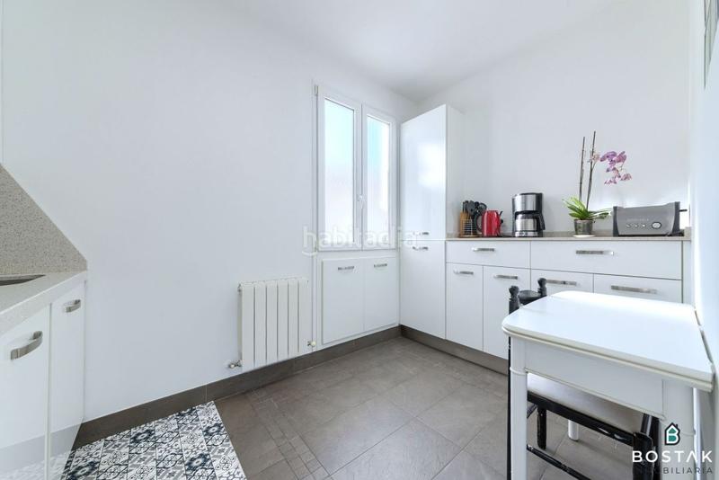 Foto bf30b56b-fa20-447c-b6ee-45514a33d1dd. Flat with heating in Begoña Bilbao