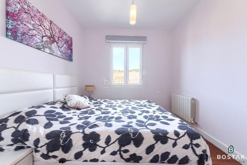 Foto f5f2b3a1-c056-49fe-a03a-c8dc2b56fa1c. Flat with heating in Begoña Bilbao