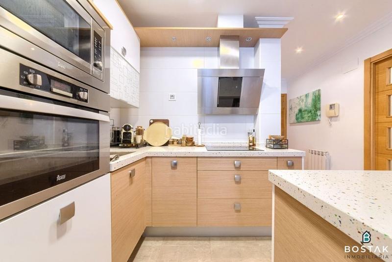 Foto 7951225c-6ff8-4ef1-add1-fb80c42c0143. Piso espectacular vivienda en la plaza del gas en Bilbao