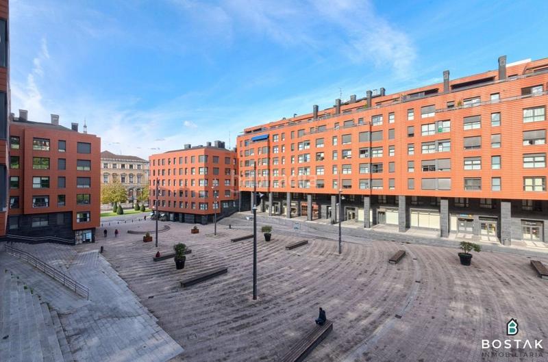 Foto feb4e9a6-d0a2-432a-af5c-12fdc98a27d1. Piso espectacular vivienda en la plaza del gas en Bilbao