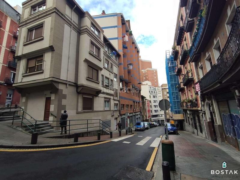 Foto aa776fcb-620b-4bd3-8b5d-f19233325a99. Pis a Solokoetxe Bilbao