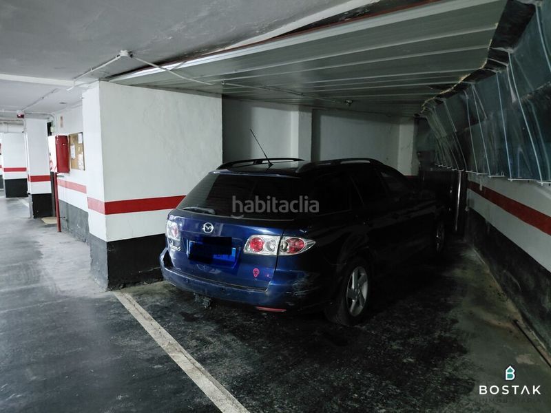 Foto 6fa85bea-3568-40c6-b7c6-5172b7223fc8. Aparcament cotxe a Iralabarri Bilbao