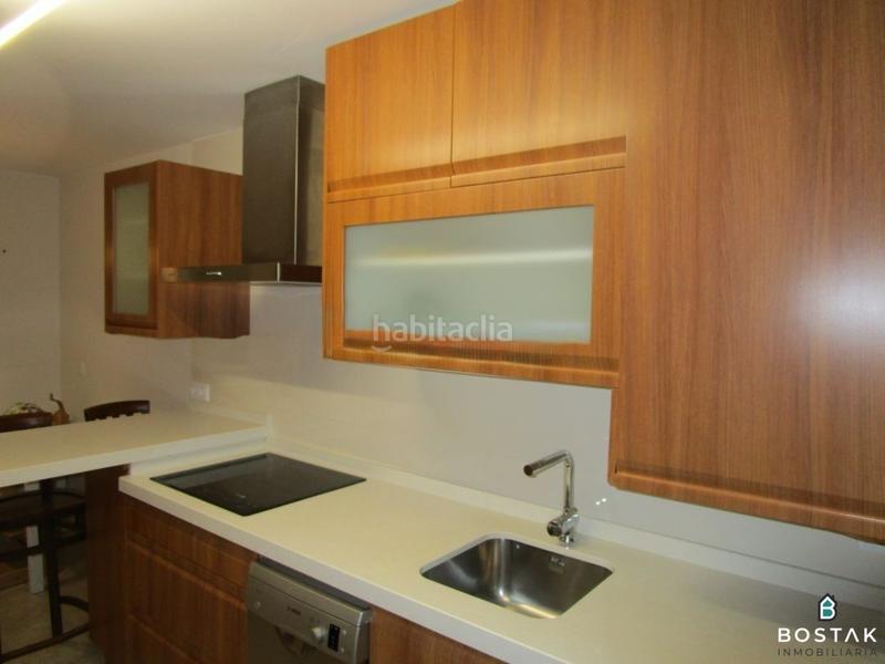 Foto b588b1e5-4829-4b1f-8bd7-9765f357db05. Etagenwohnung mit heizung in Casco Viejo Bilbao