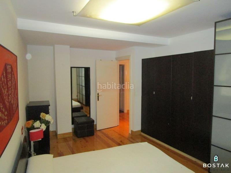 Foto f2bdf83c-e8d9-43aa-a7a5-7b4fbb9d202a. Etagenwohnung mit heizung in Casco Viejo Bilbao
