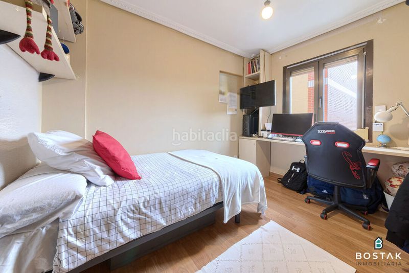 Foto 246cf404-45b9-4afd-89ab-594c089831cc. Piso  en grupo remar en Arabella Bilbao