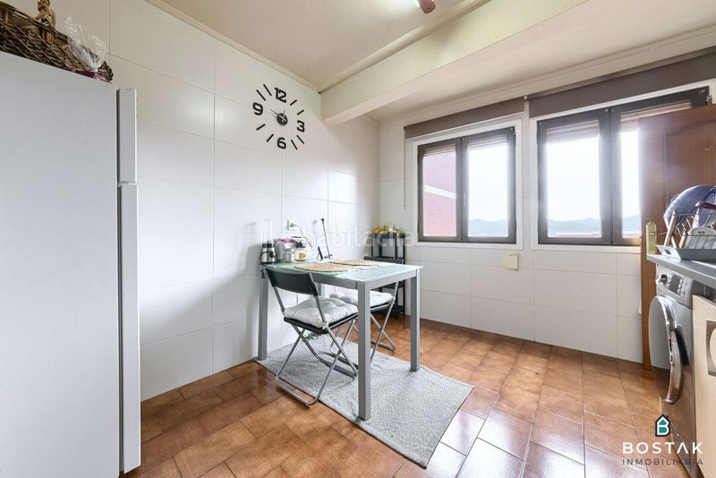 Foto 700e4603-37c7-456c-b361-f056443bfd25. Piso  en grupo remar en Arabella Bilbao